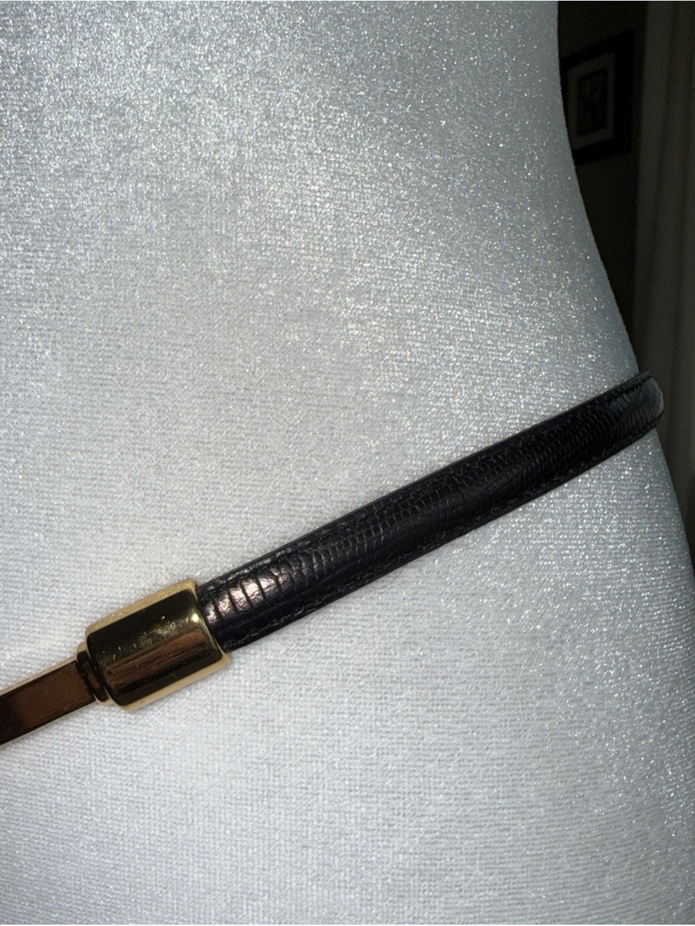 Vintage Annabella Brown Snakeskin Skinny Belt with Gold Buckle - Picture 2 of 8